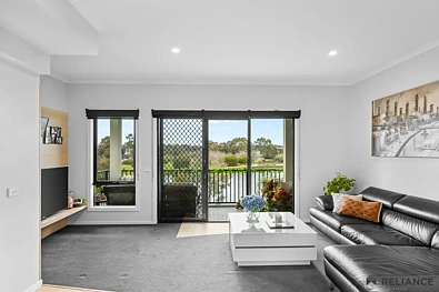 32 Alexander Circuit, Craigieburn, VIC 3064, 3 Bedrooms, 2 Bathrooms, Townhouse