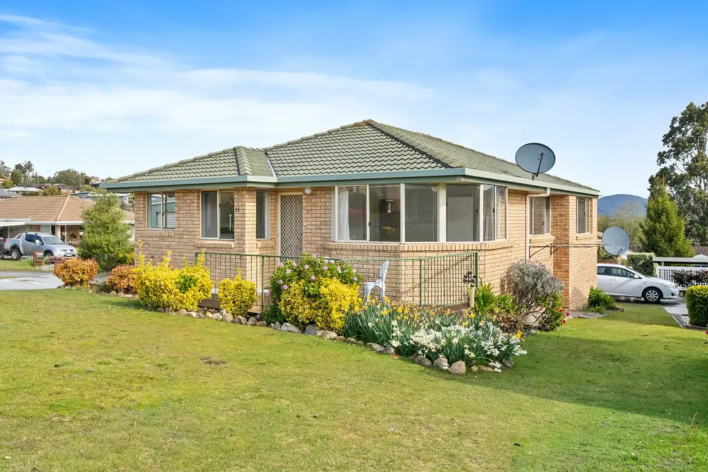 21 Fairway Drive, Kingston, TAS 7050, 3 slaapkamers, 1 badkamers, Unit