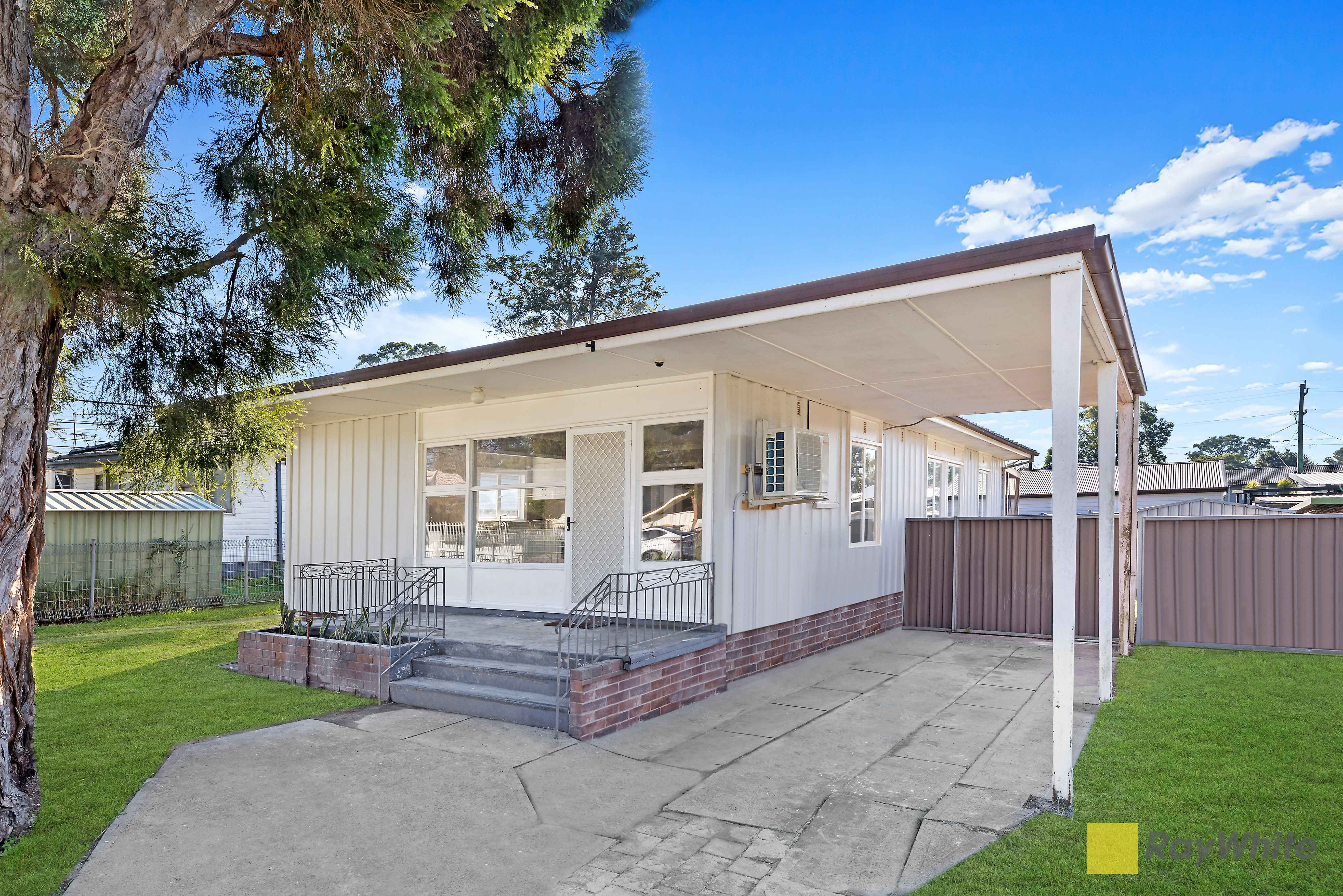 9 LUZON AV, LETHBRIDGE PARK NSW 2770, 0房, 0浴, House