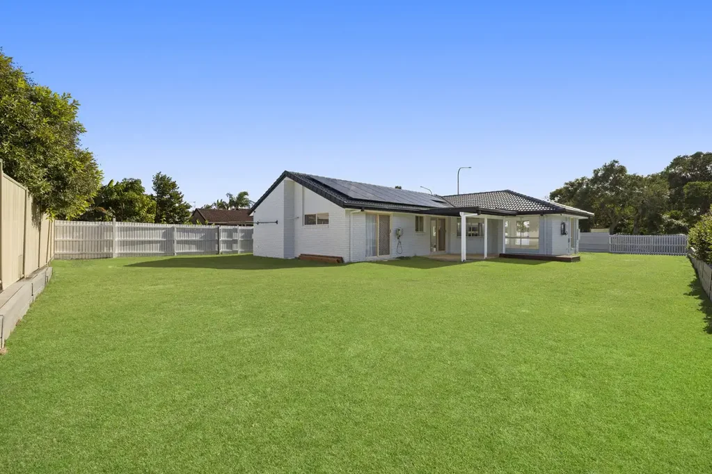 180 Beerburrum Street, Aroona, QLD 4551