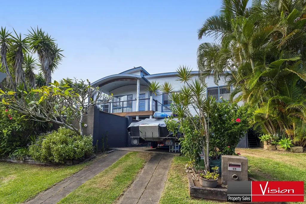 Coffs Harbour 4房  COASTAL LIVING RETREAT