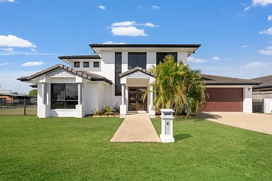 Glenella 4Zimmer EXCEPTIONAL VALUE-PRICED WELL BELOW REPLACEMENT COST!