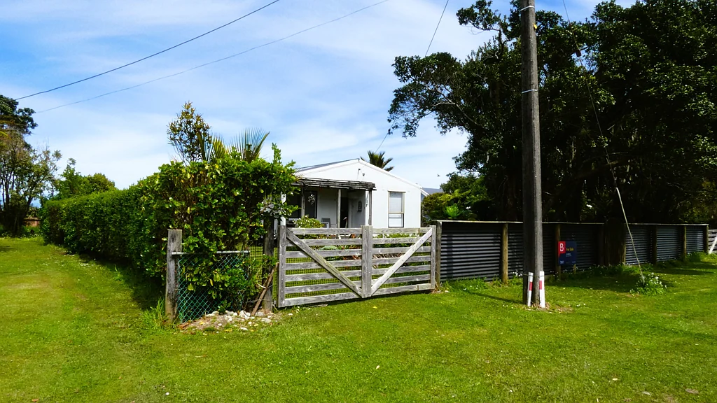 Seddonville 3غرفة نوم Charming Coastal Home with Character