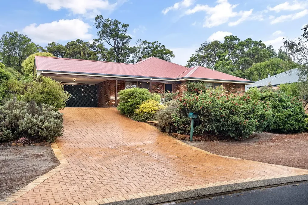 12 The Boulevard, Margaret River, WA 6285