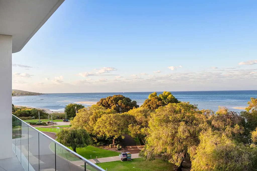 Dunsborough 3房  Beachfront Penthouse Perfection