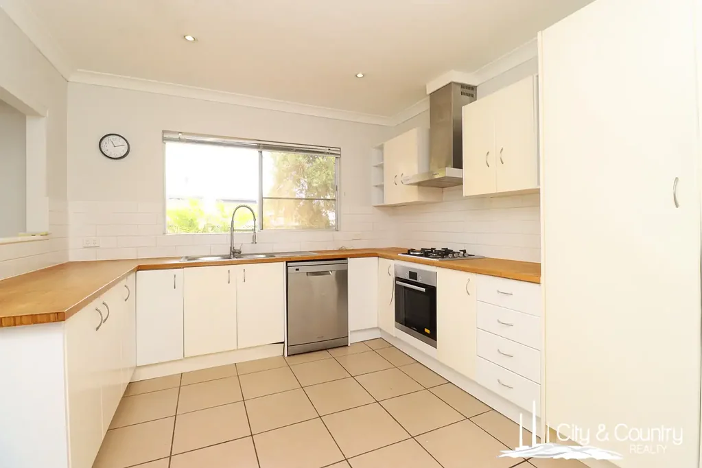 Mount Isa 3 Bedroom A Family Favourite with Space Inside & Out – Strong Investment Appeal