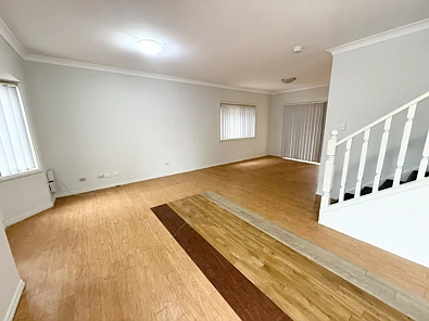8/112 Hoxton Park Road, Liverpool, NSW 2170, 3 slaapkamers, 1 badkamers, Townhouse
