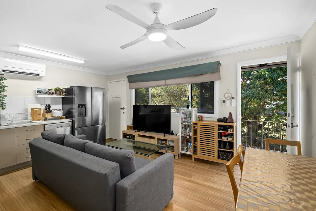 4/15 Park Road, Yeronga, QLD 4104
