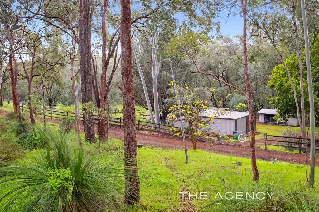 Helena Valley 3બેડરૂમ Bespoke Secluded 5 Acre  Pony Lovers Paradise Bordering The Helena River & National Park