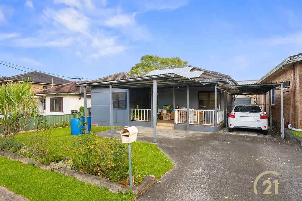 Fairfield 4ห้องนอน Family Living with Future Upside | 537.5sqm approx. Block | Granny Flat Potential (S.T.C.A)