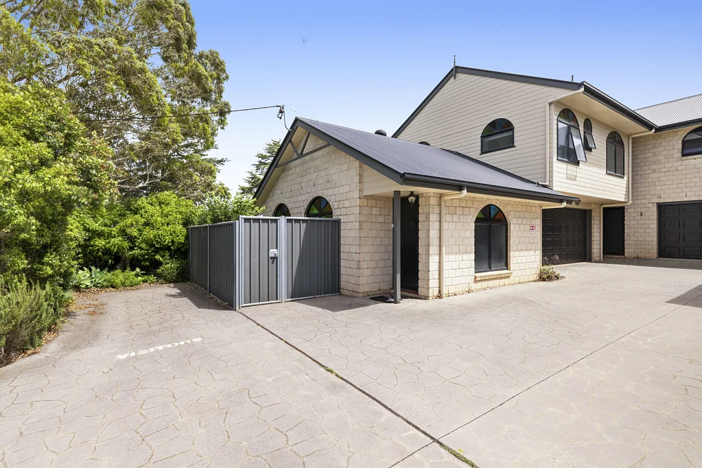 1/261 North Street, Wilsonton Heights, QLD 4350