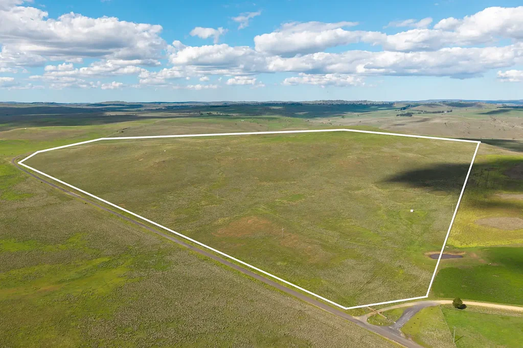 Nimmitabel  Small scale Basalt Grazing opportunity, With Building Entitlement!