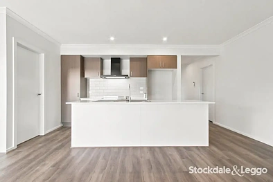 6 Panoramic Drive, Morwell, VIC 3840, 4 Bedrooms, 2 Bathrooms, House