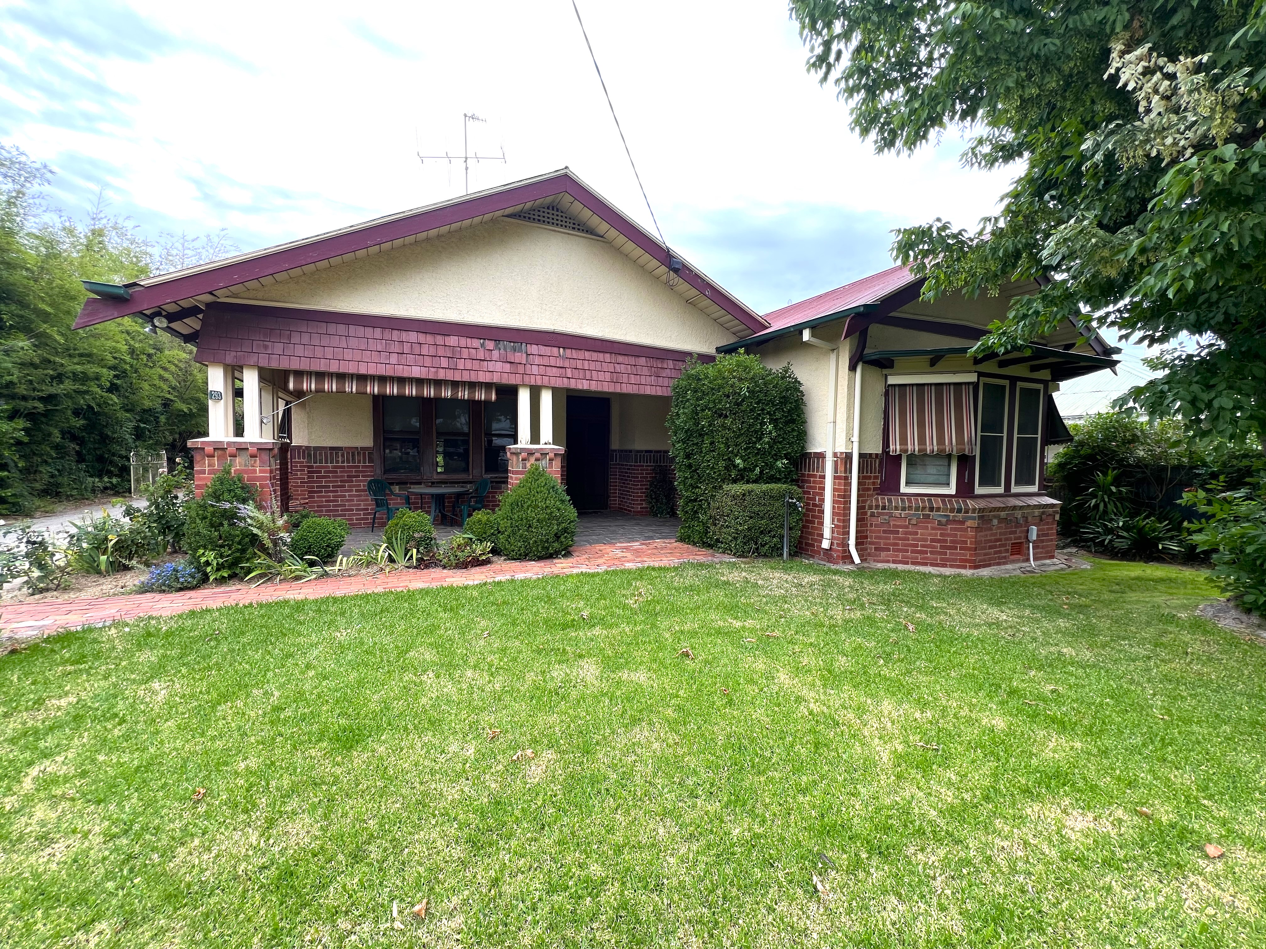 293 HARFLEUR ST, DENILIQUIN NSW 2710, 0 Schlafzimmer, 0 Badezimmer, House