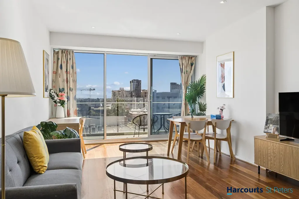 Adelaide 1房  City Living with Space, Style & Convenience