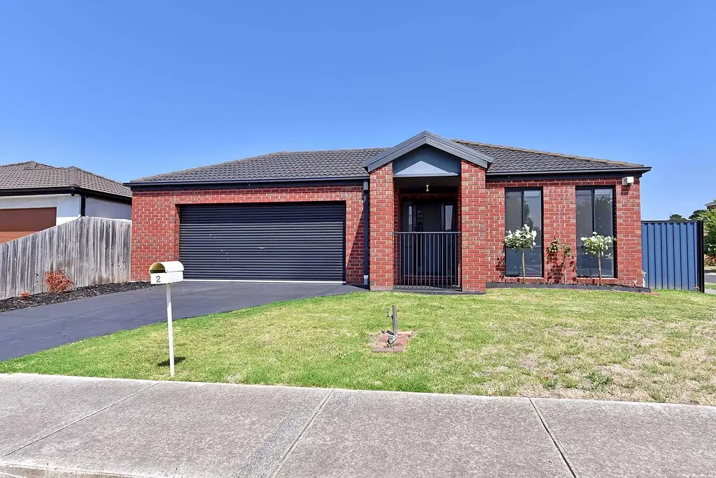4 Bedrooms / Court Location