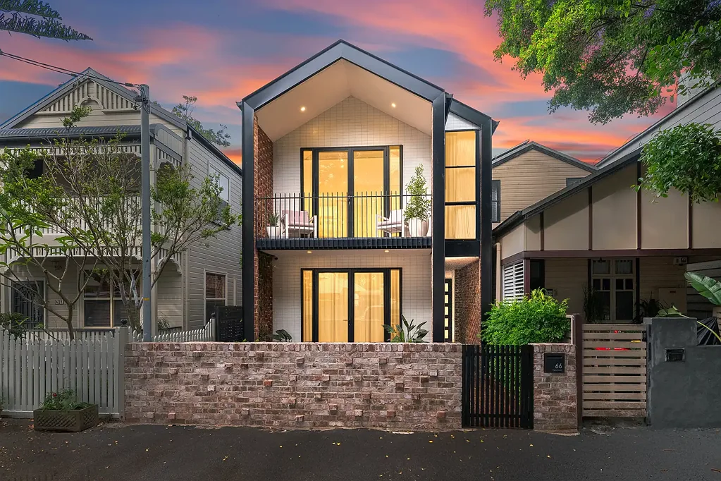 66 Parry Street, Cooks Hill, NSW 2300