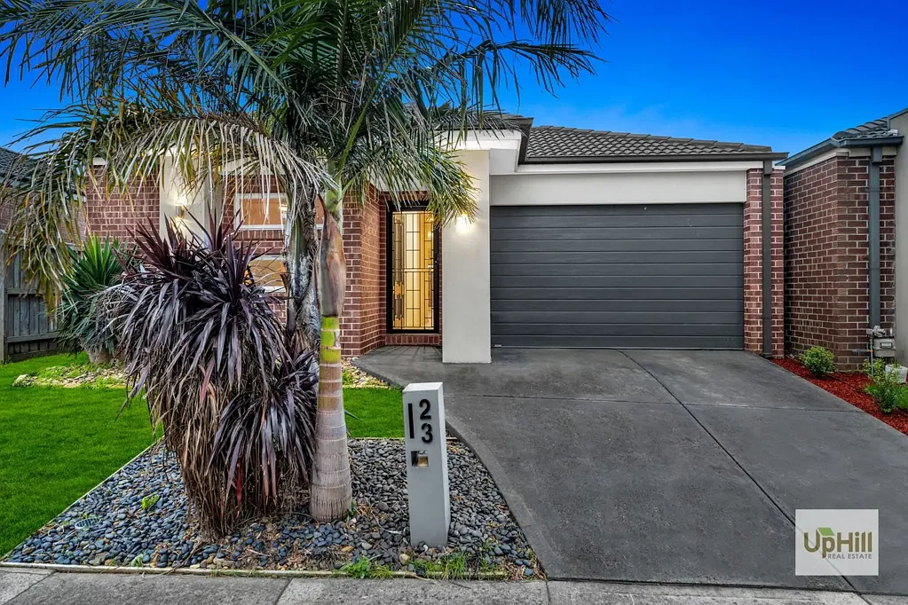 Cranbourne North 3ห้องนอน Packs of Space
