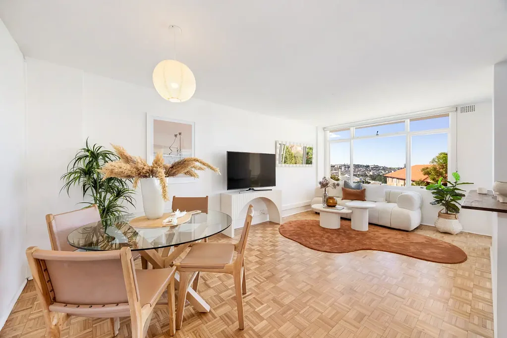 Bondi 2બેડરૂમ Sun-Soaked Beach Retreat In Revered Setting, Steps To Beach With Parking