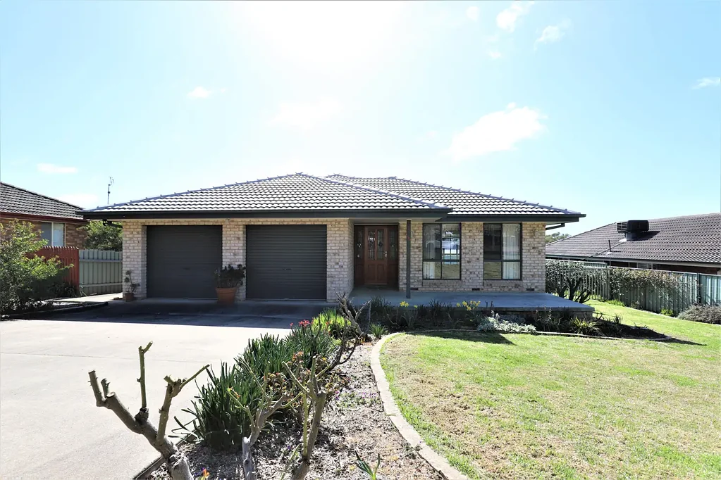 147 Hurley Street, Cootamundra, NSW 2590