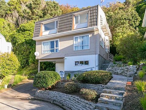 Karori 2部屋 AFFORDABLE WITH SUN & VIEWS IN KARORI