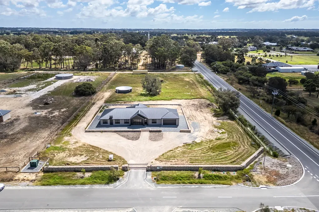 Cardup 4બેડરૂમ Stunning Brand New Home in Cardup