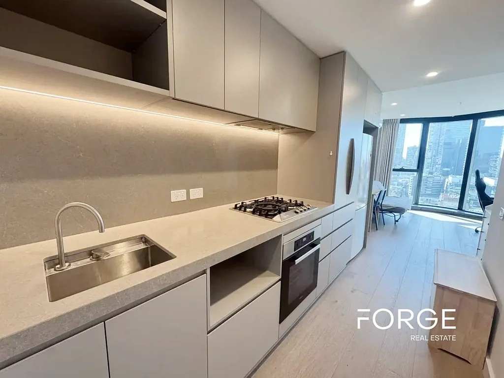 380 Melbourne 1 bedroom and I bathroom, Furnished Apartment