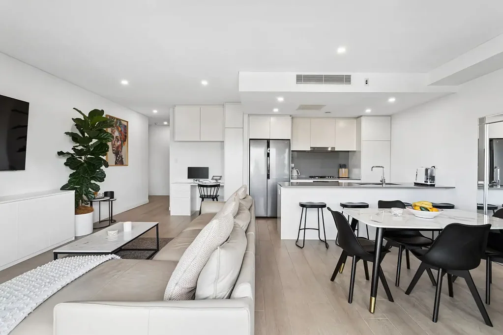 Luxury Two-Bedroom Apartment for Lease