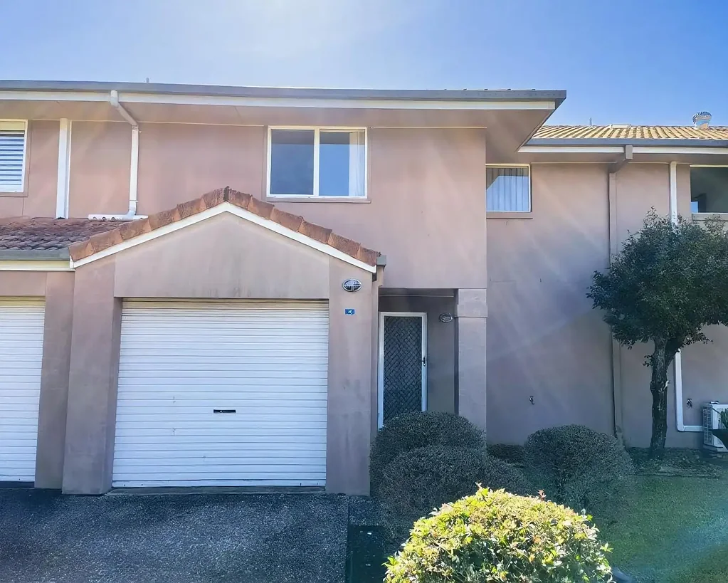 61/1 Coelia Court, Carrara, QLD 4211