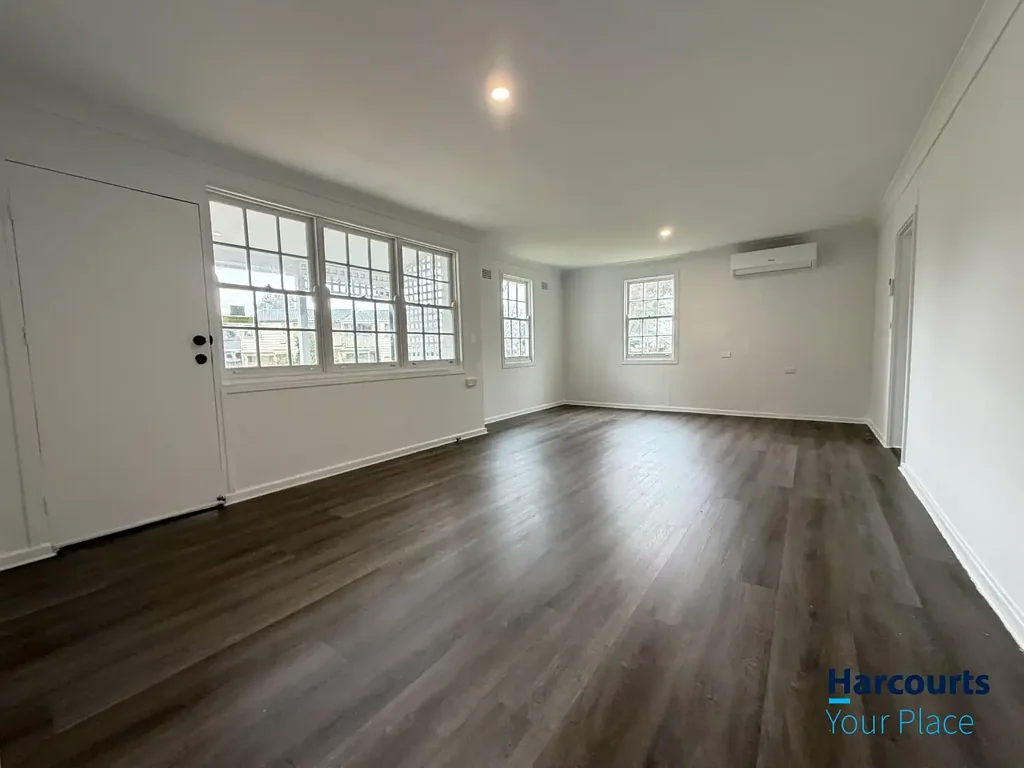 Beautifully Presented 3-Bedroom Home