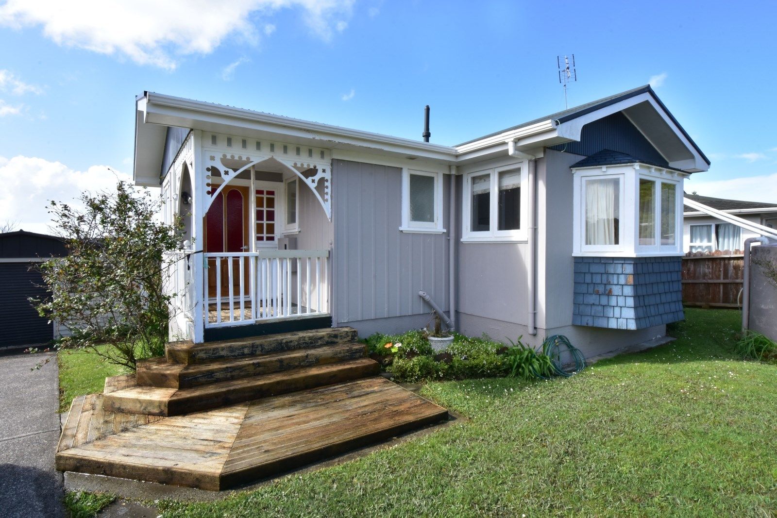 132 Pacific Parade, Army Bay, Auckland - Rodney, 2 Kuwarto, 2 Banyo