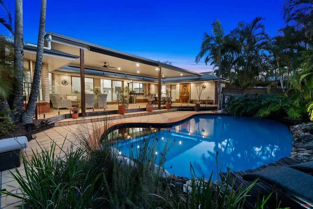 Alexandra Hills 5Zimmer Space, Serenity & Sophistication on 1396m2!