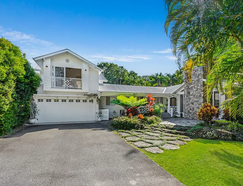 718 Currumbin Creek Road, Currumbin Valley, Gold Coast, 8 rūma, 4 rūma horoi, House