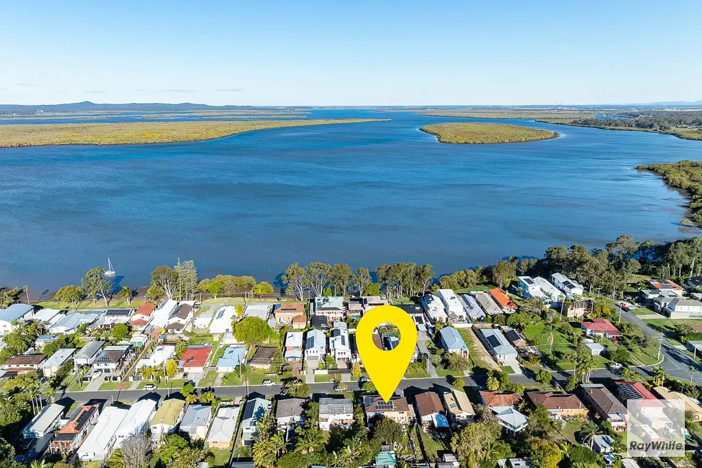 Redland Bay 3 Bedroom Renovate, Develop or Nest!