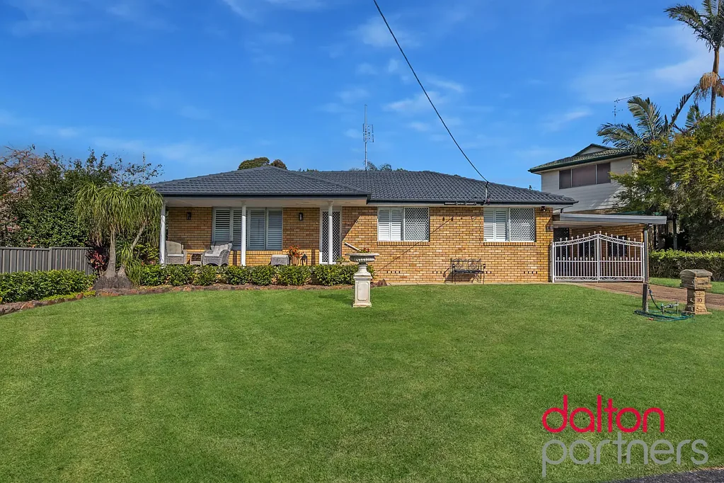 10 Gretel Crescent, Booragul, NSW 2284