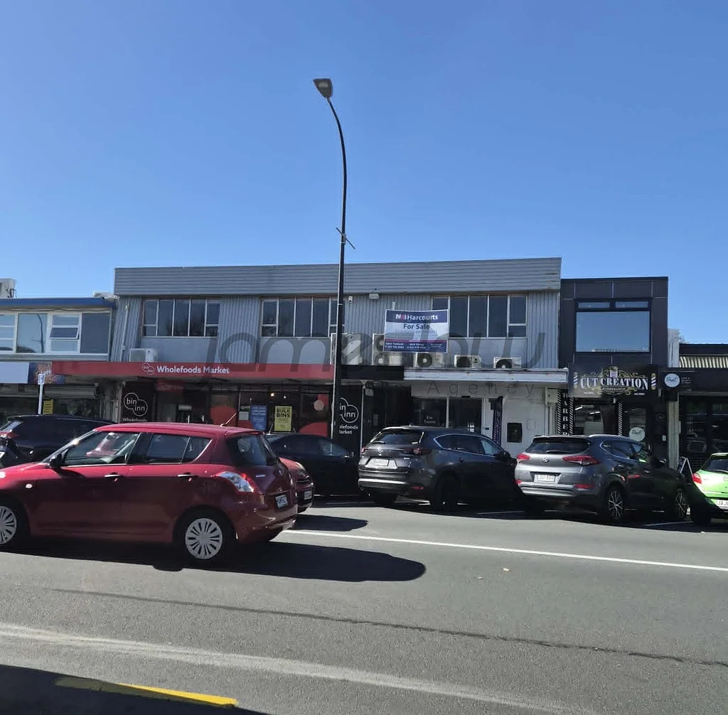 Browns Bay  High Profile Browns Bay Office