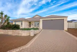 13 Barracuda Chase, Sunset Beach