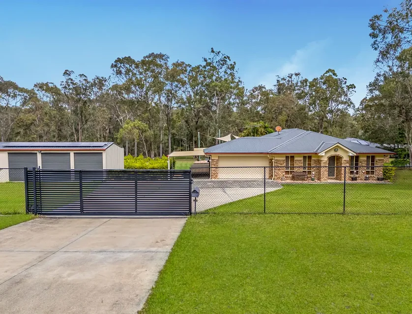 2-20 Archer Court, Chambers Flat, Brisbane - Southern Region, 6部屋, 3バスルーム, House