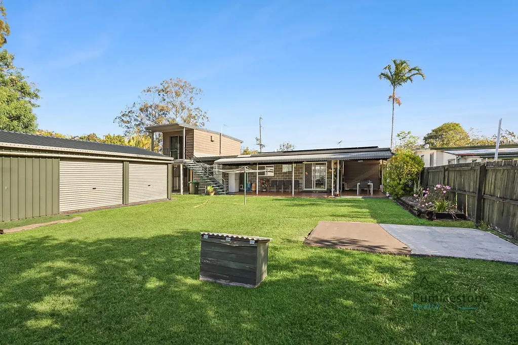 Toorbul 2Kwarto Dual Living Opportunity with Huge Potential