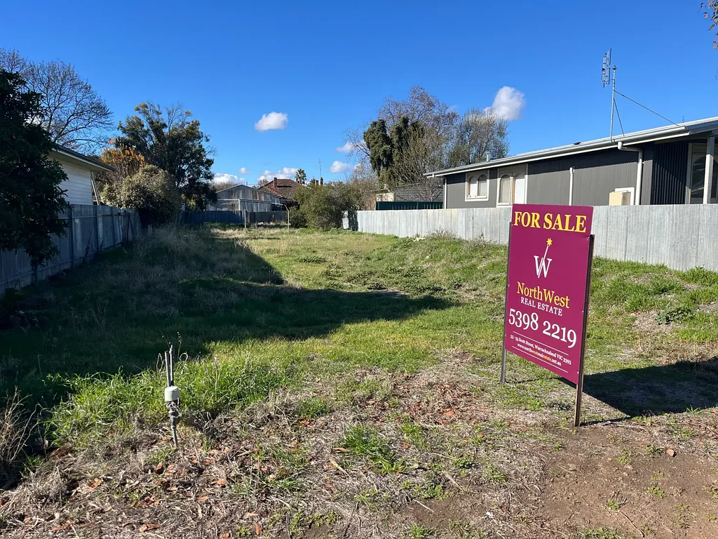 9 Anderson Street, Warracknabeal, VIC 3393