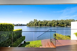 6 Banfield Place, Maroochydore