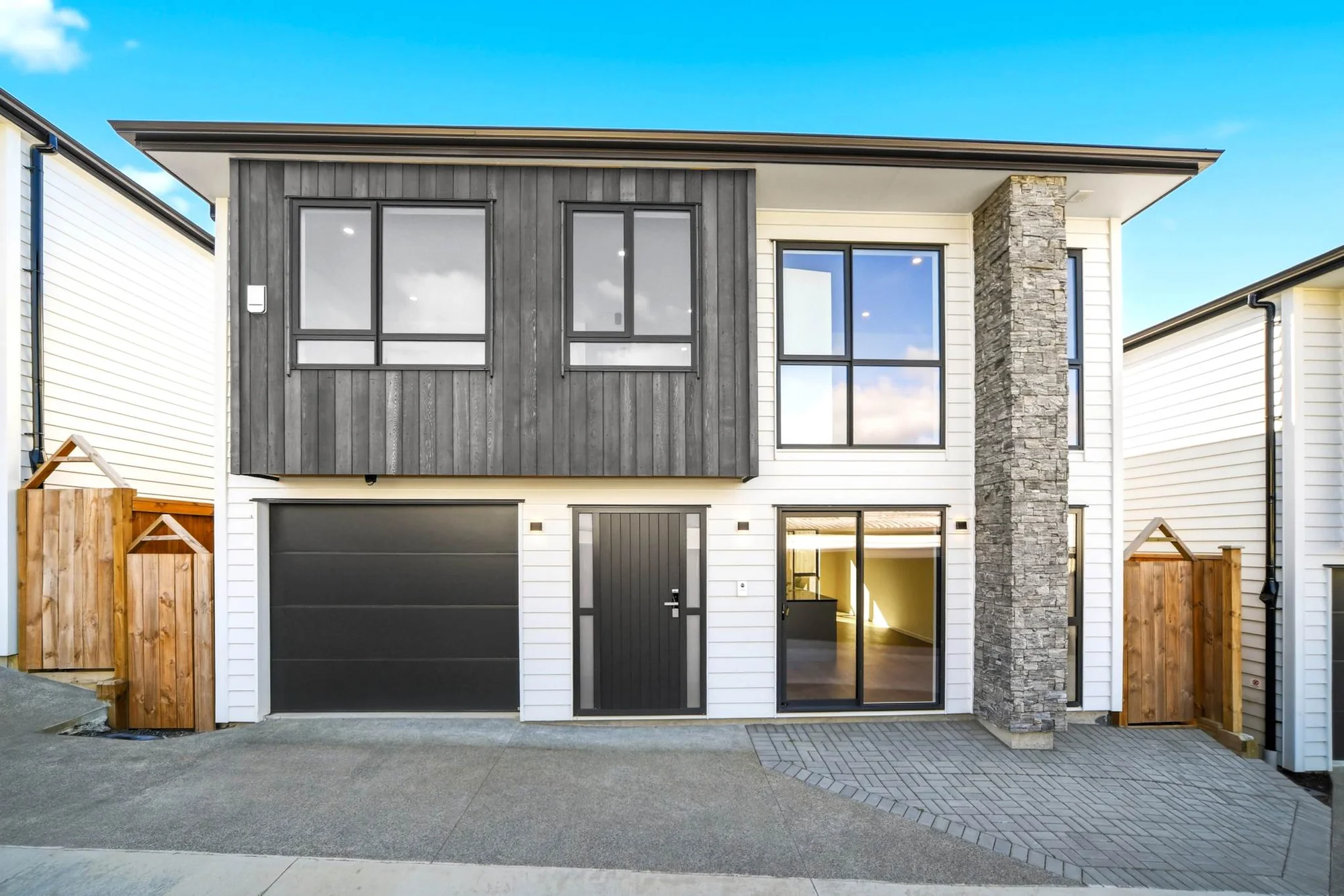 Torbay 4 Bedroom Brand New, Freestanding & Coastal Living