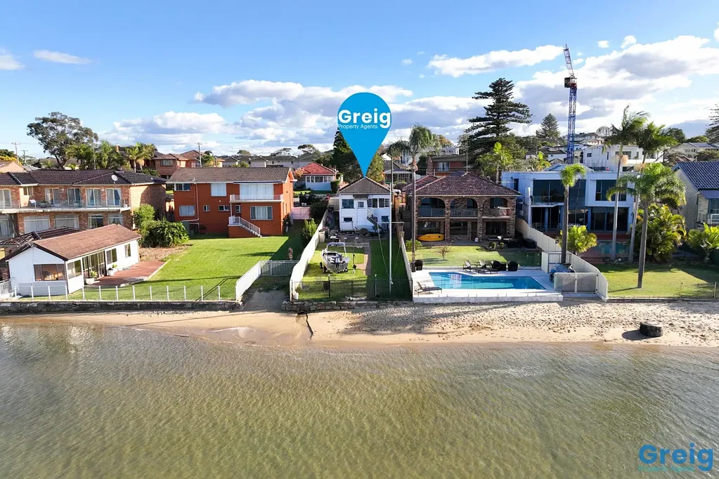 Sylvania 3침실 The Perfect Waterfront Opportunity