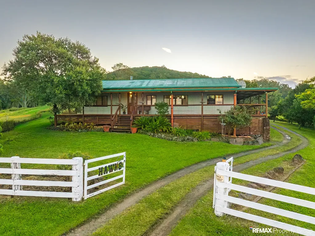 Coondoo 4ห้องนอน A Rare Hinterland Masterpiece with Breathtaking Ocean-to-Mountain Views