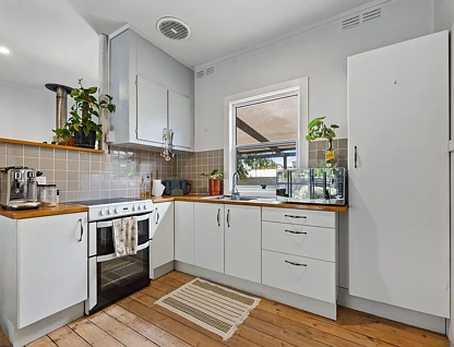 16 Shepperd Avenue, Coffin Bay, SA 5607, 4 Schlafzimmer, 2 Badezimmer, House