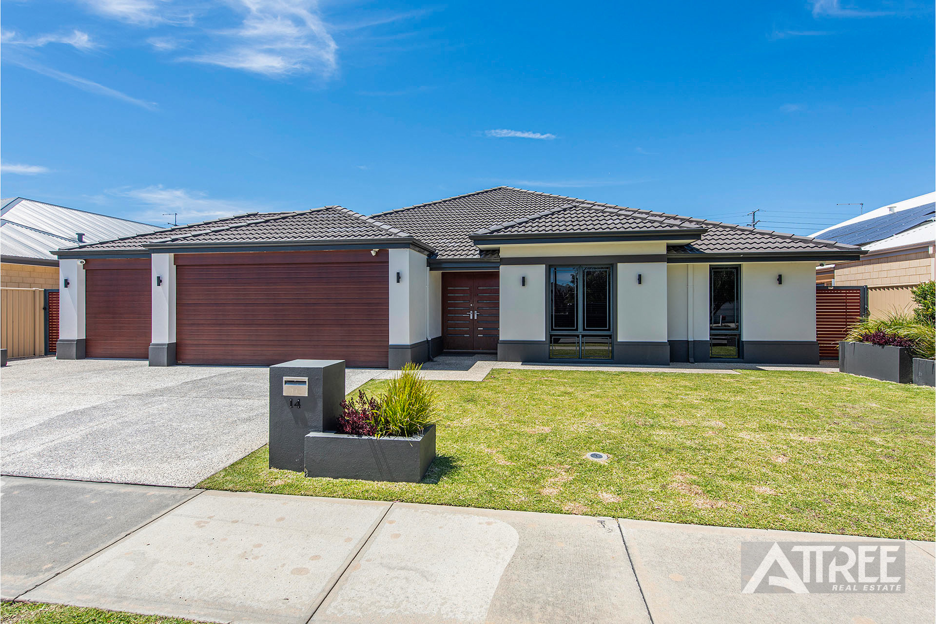 14 TRUMPET ST, SOUTHERN RIVER WA 6110, 0部屋, 0バスルーム, House