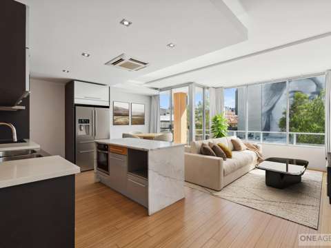 Perth 2 Bedroom CHIC INNER CITY APARTMENT - Vacant and ready for you to move in!