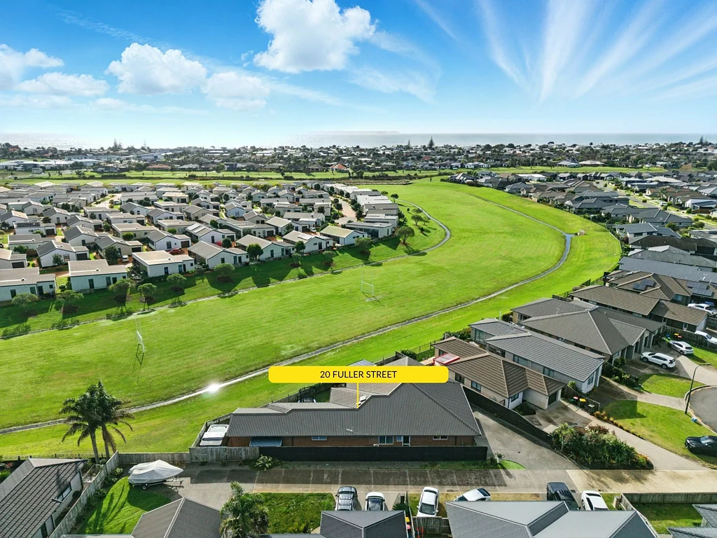 Papamoa 4कमरा Reserve-side with Extended Living Upside!
