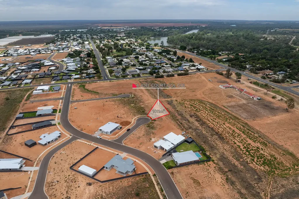 6 Joel Court, Gol Gol, NSW 2738