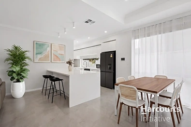 27A Hollett Road, Morley, WA 6062, 4 slaapkamers, 2 badkamers, House
